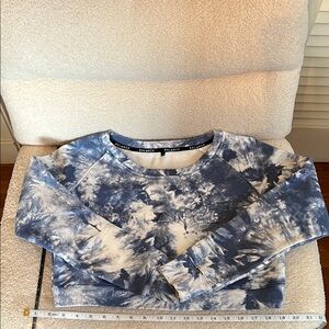 Balance Athletica Blue and White Tie-Dye  Cropped Fleece Lined Sweatshirt